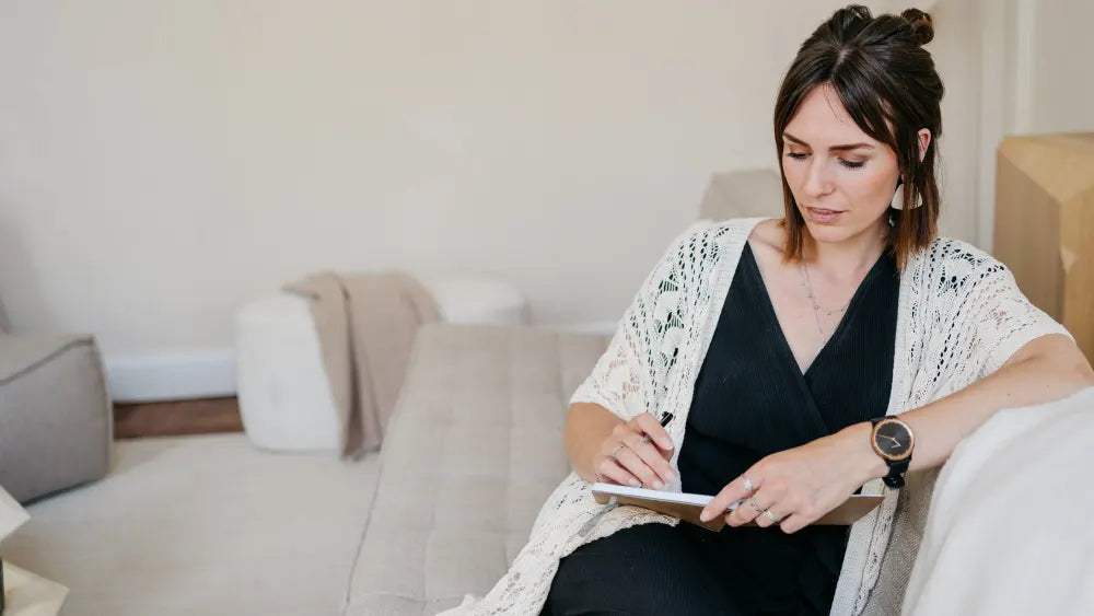 How can you take good care of your mental well-being? Self-care tips from psychotherapist Shannen De Bruycker